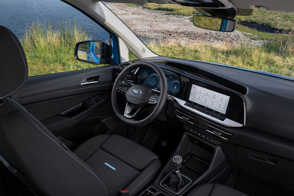 Ford Tourneo Connect belső nézete ülésekkel
