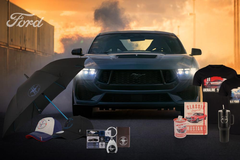 Ford butiktermékek és különböző Ford modellek